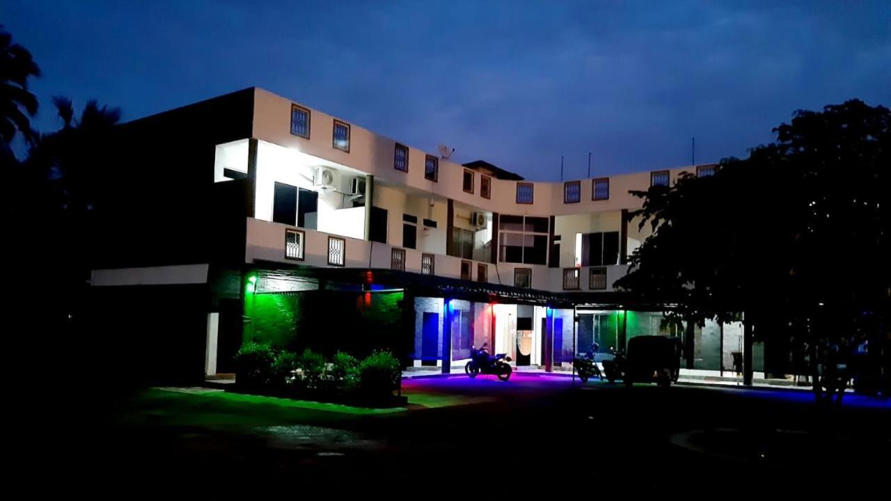 Kanora Lake Resort Maharagama Zewnętrze zdjęcie